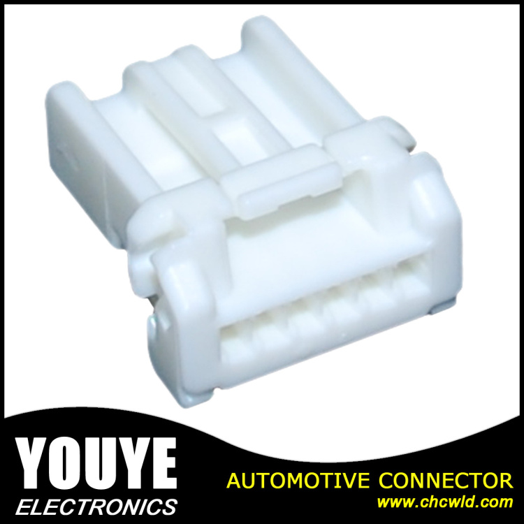 Connector female 0.64mm series 6pins
